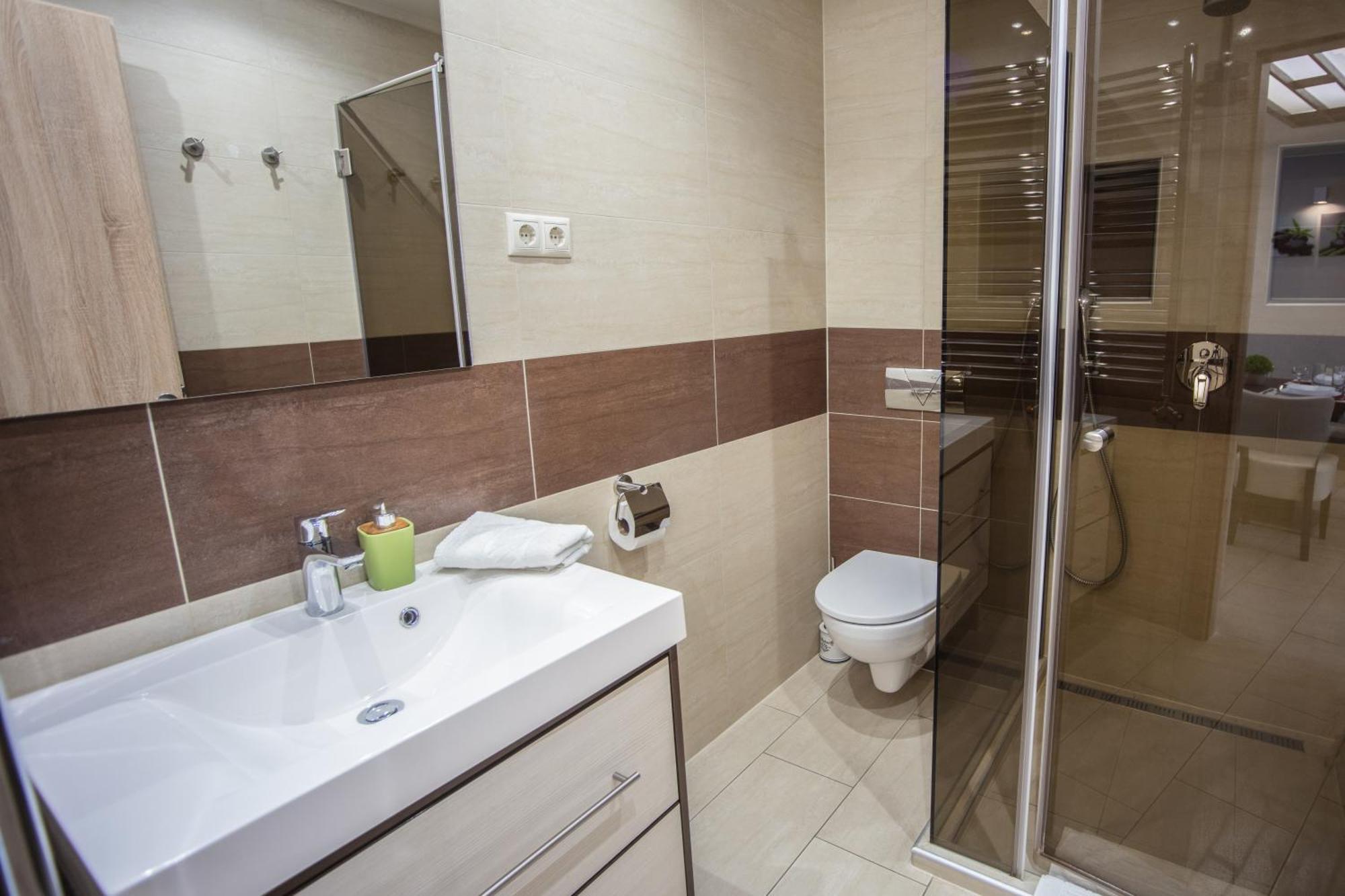 Nemeth Apartmanok Sárvár Exteriér fotografie