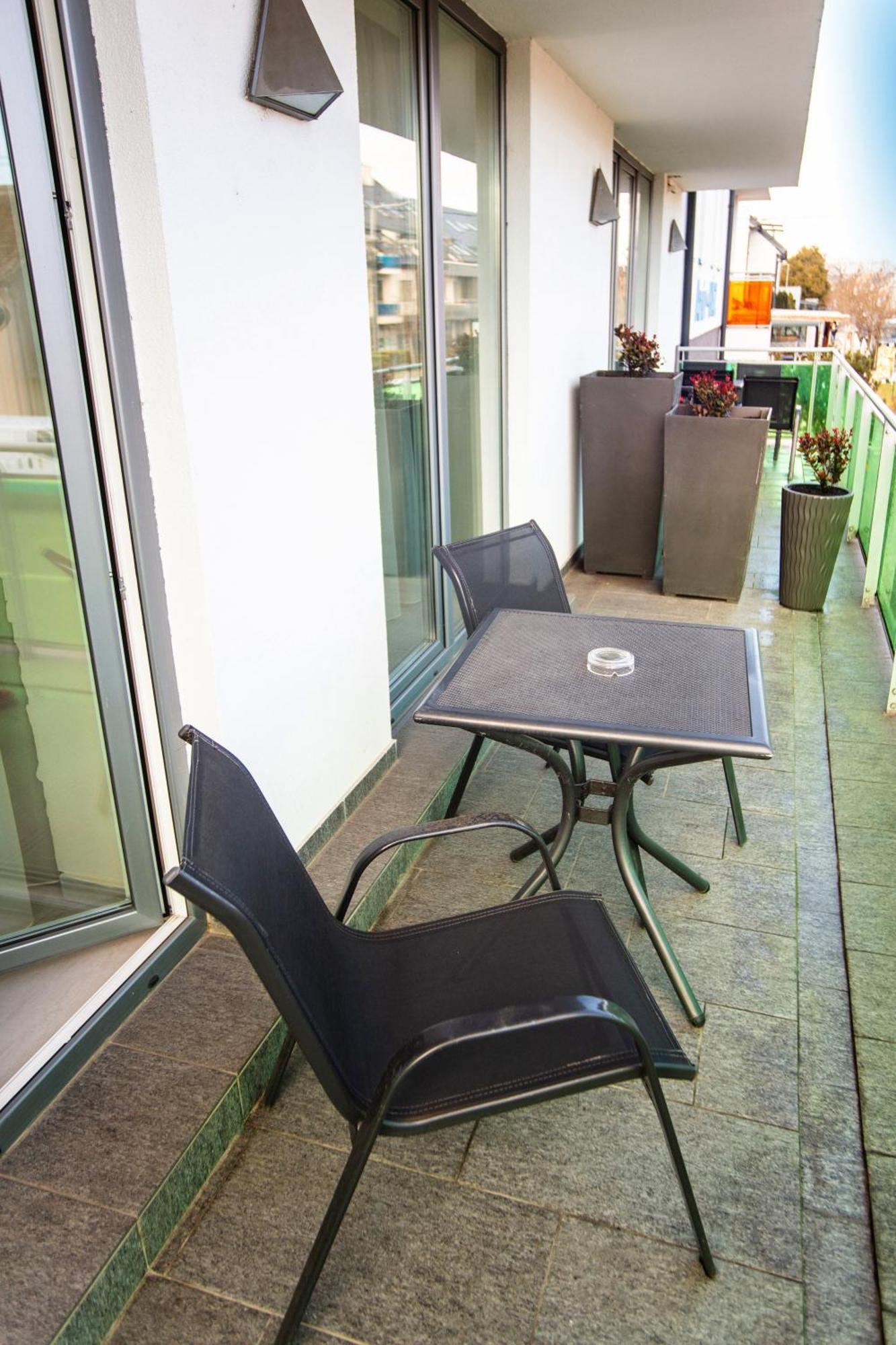 Nemeth Apartmanok Sárvár Exteriér fotografie